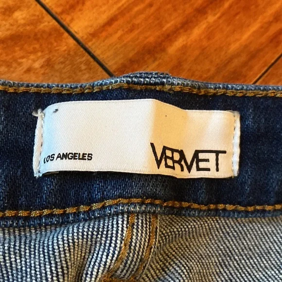 Vervet High Waisted Jeans - Picture 8 of 10